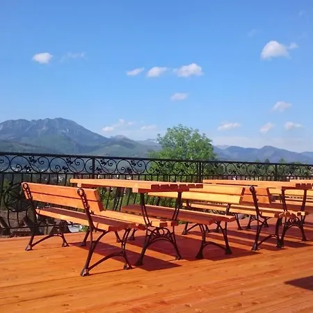 Strama Homestay