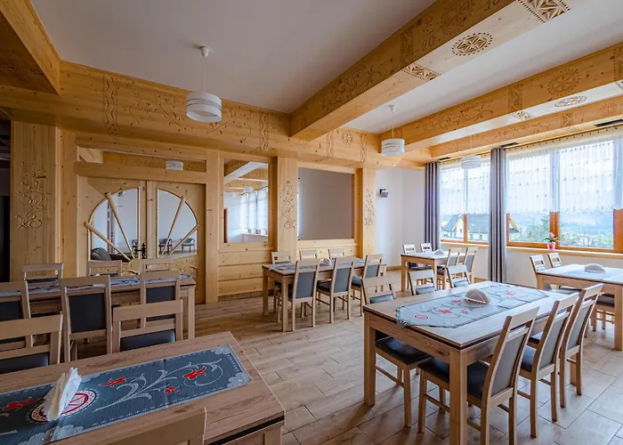 Strama 考斯赛力克